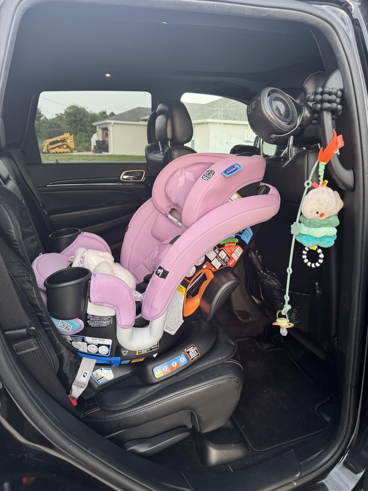 Graco Turn2Me 3-in-1 Rotating Convertible Car Seat, Manchester, Rear-Facing Rotation Only, Forward-Facing Mode, Highback Booster Up to 100 lbs, Adjustable Headrest & Harness, Steel Reinforced Frame customer photo 2
