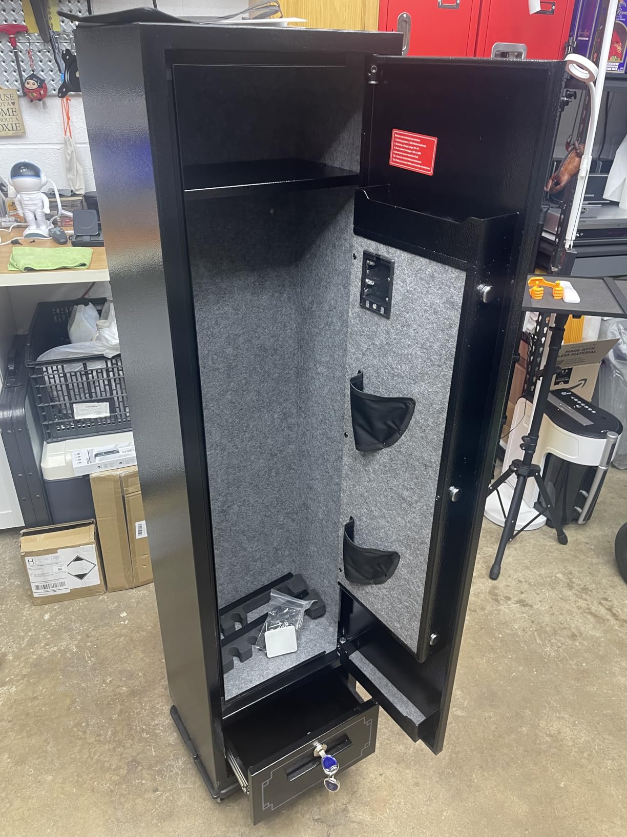 KAER 5-6 Gun Safe, Gun Safes for Rifle and Pistols, No Assembly Gun Cabinets, Rifle Safe, Gun Safes for Rifle and Shotguns, Gun Safes & Cabinets with Drawer, Indoor Gun Rack, Removable Shelf (L) customer photo 2