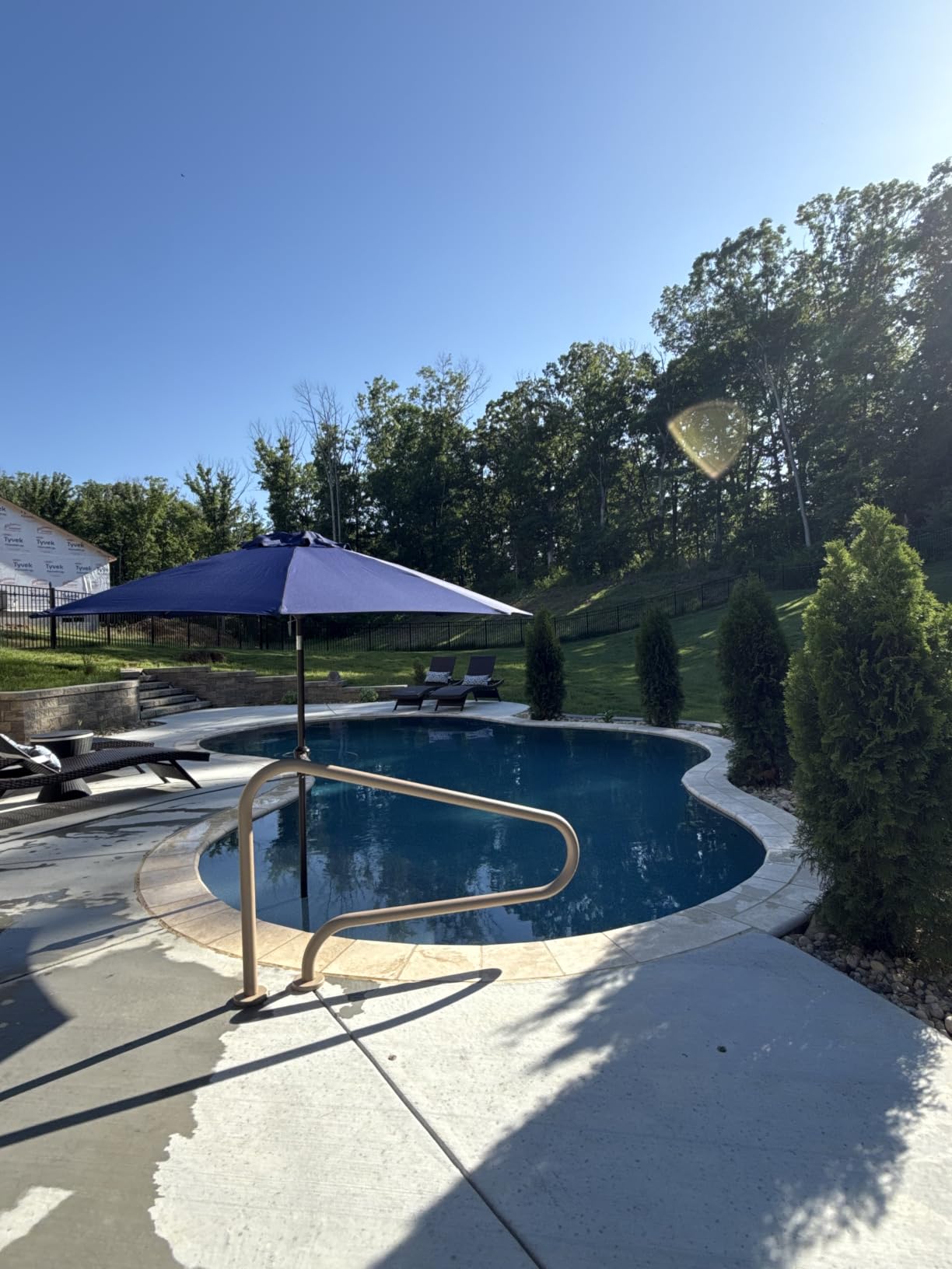Ayge 9 FT Patio Umbrella Outdoor Table Umbrella Fiberglass Frame Beige | 9 FT fiberglass frame, crank & tilt, 8 ribs, 180G UV50+ canopy. Wind fade resistant. Suitable for patio, deck, pool, garden. customer photo 1