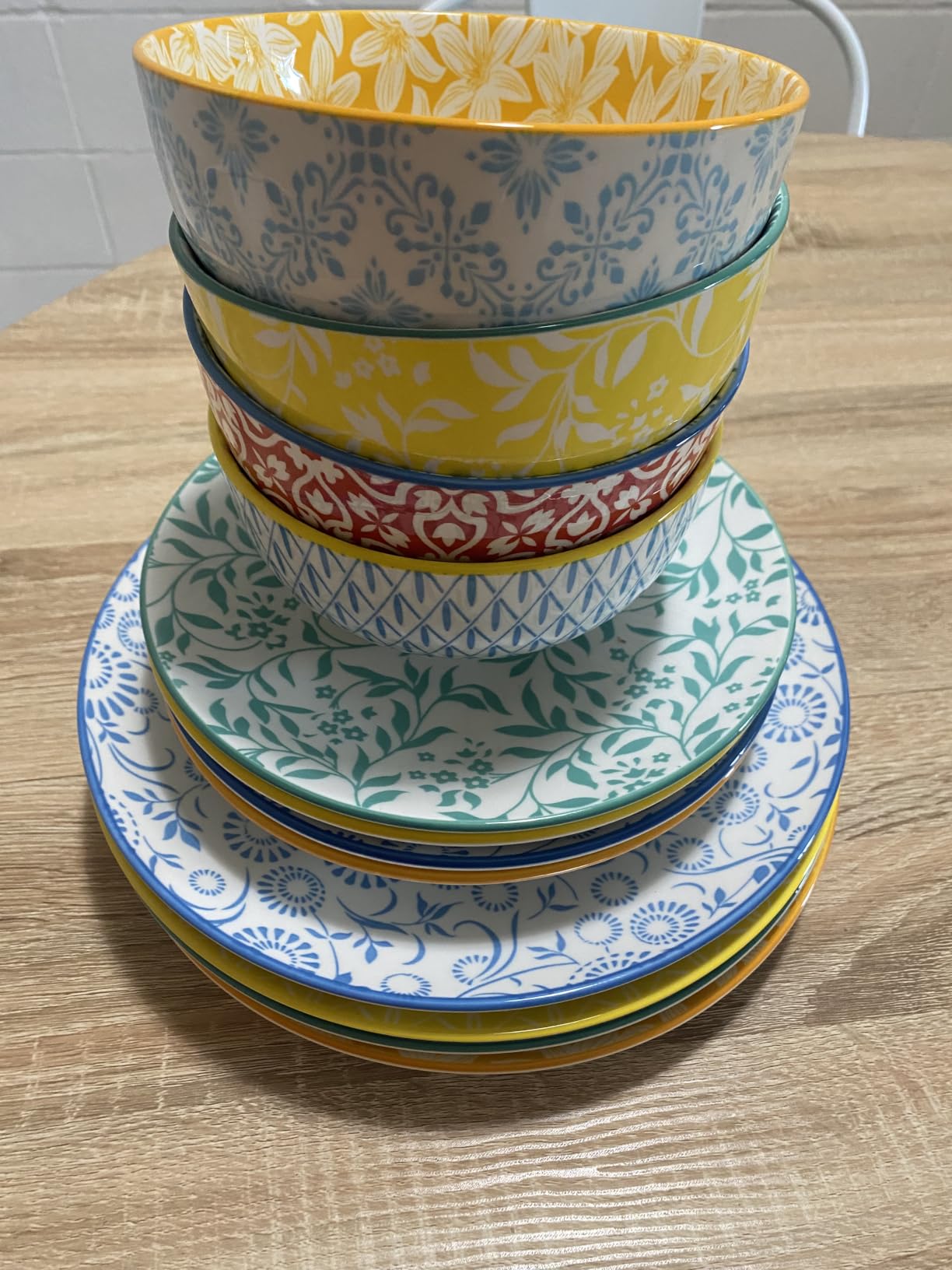 vancasso SELENE Plates and Bowls Set for 6, 24 Pieces Dinnerware Sets, Microwave and Dishwasher Safe Dishes Set, Porcelain Blue Dinnerware customer photo 1