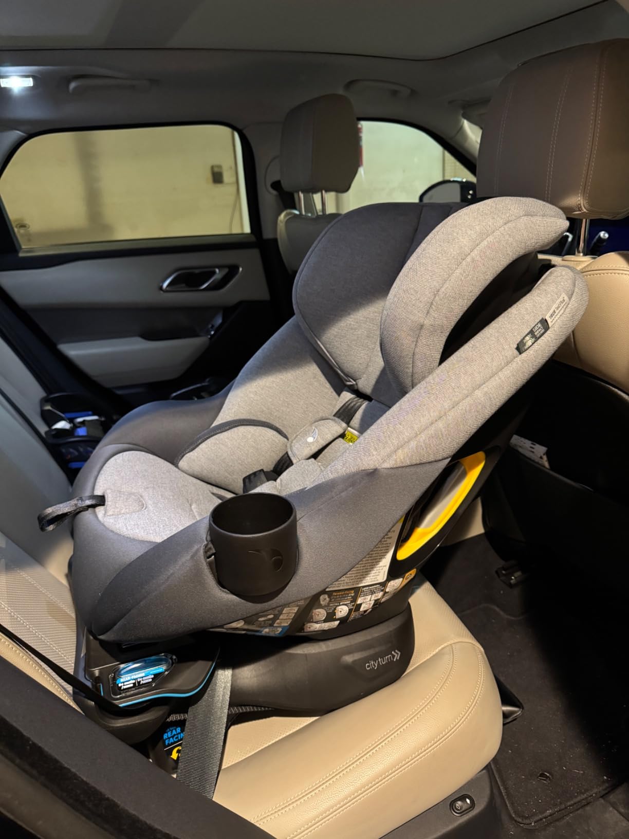 Baby Jogger City Turn Rotating Car Seat, 180-Degree Turn, Rear Facing, Forward Facing Swivel Convertible Car Seat with Lightweight Coolmax Fabric, Newborn to Toddler, Dune Fashion customer photo 2