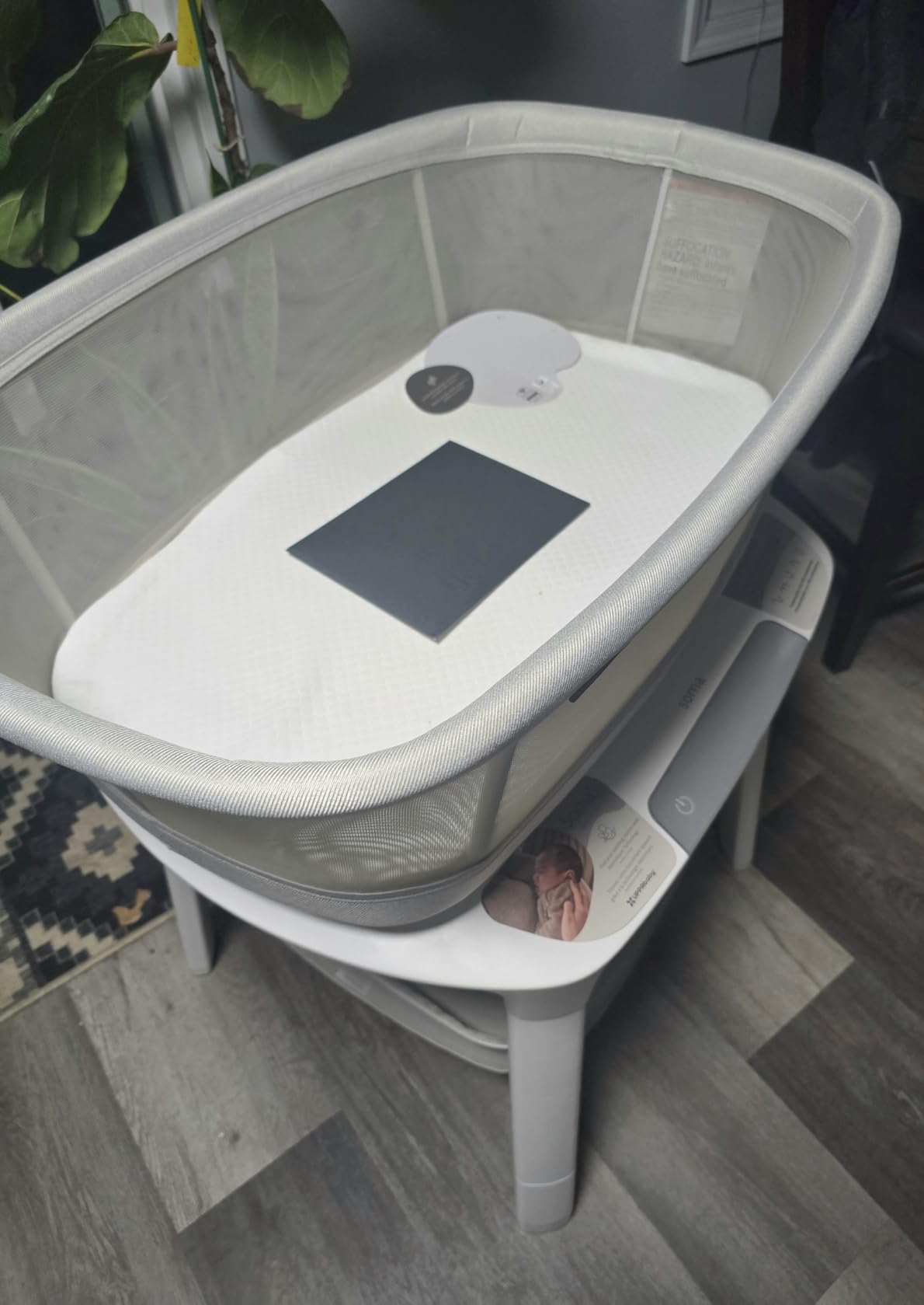 UPPAbaby Soma Smart Bassinet with MotionSync, Mattress, Sheet & Storage customer photo 2