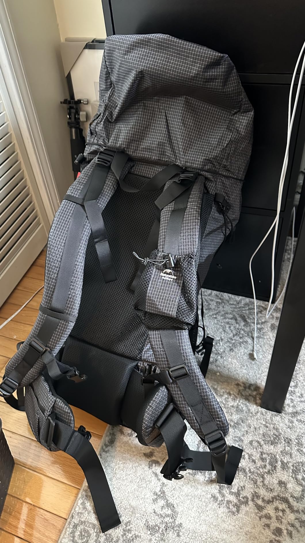 Naturehike 65L Rock Upgraded Internal Frame Hiking Backpack for Outdoor Camping Travel Backpacking with Rain Cover customer photo 2