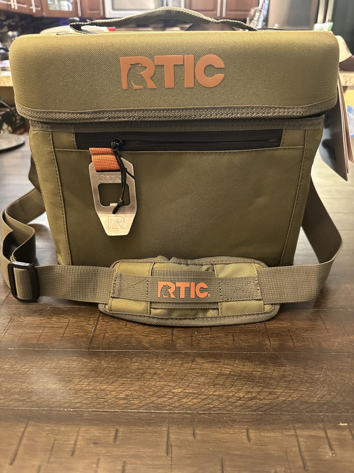 RTIC Everyday Cooler, Soft Sided Portable Insulated Cooling for Lunch, Beach, Travel, Camping, Picnic customer photo 1