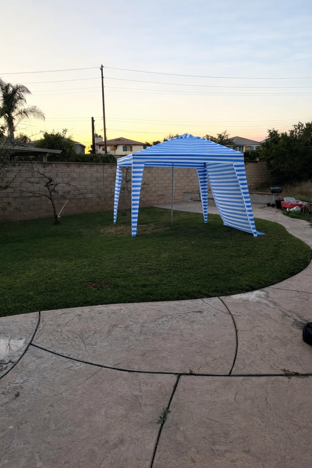 NEWBULIG 6'x6' Beach Cabana Shelter UPF 50+ Sun Beach Tent Protection, Cool Cabana Canopy Detachable Side Wall, 4 Corner Pockets, 4.2 kg Compact Design for Shade/Camping, Dark Blue Stripes customer photo 2