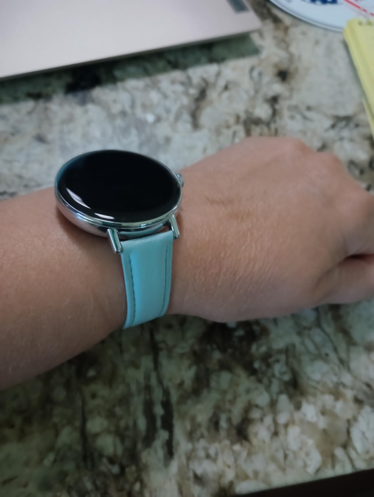 Yoever Smart Watches for Women, 1.57