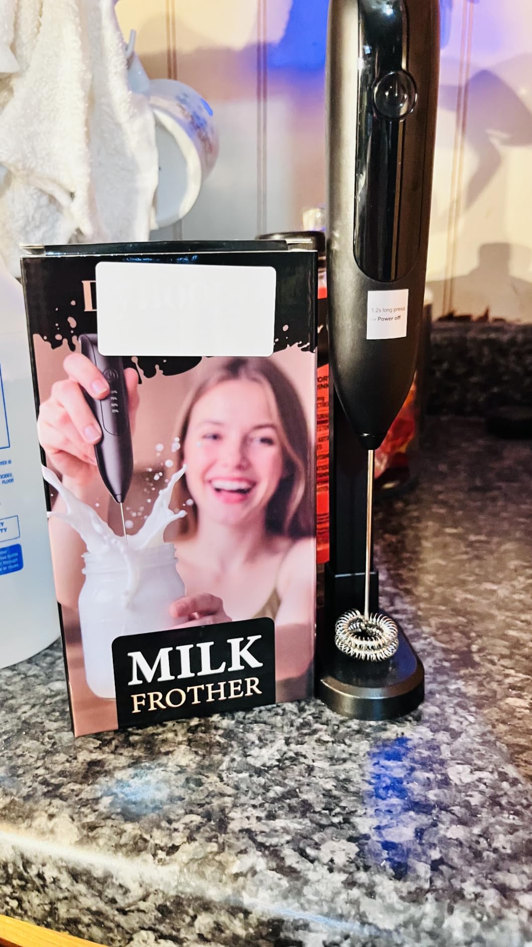 Electric Milk Frother: LED& Wireless Charging,3 Heads 3 Speeds | Coffee Handheld Frother With 1800mAh 6-Hour Battery - Magnetic Wireless Charging Stand, 3-Speed For Latte customer photo 1