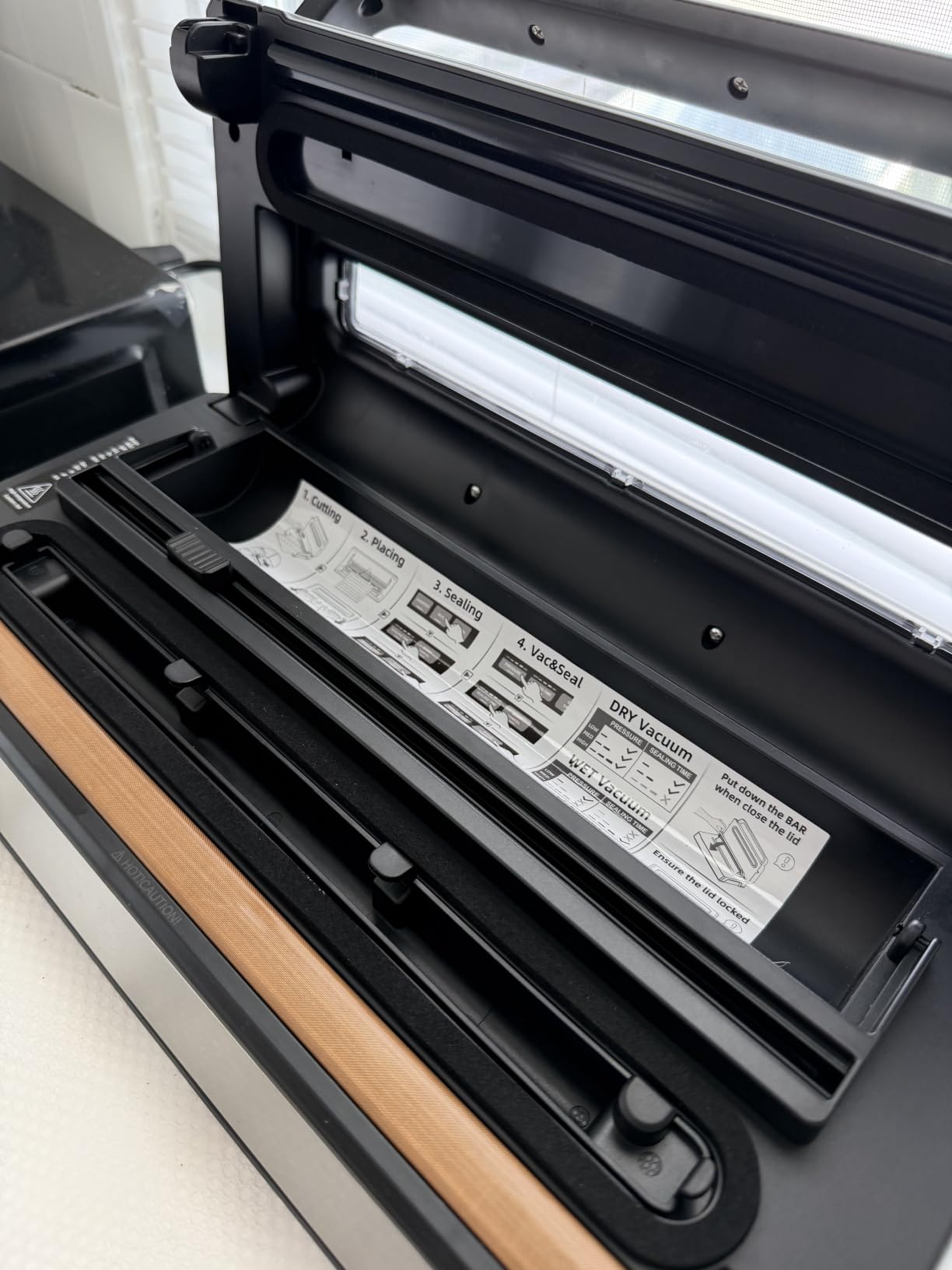 AAOBOSI 95KPa 9-in-1 Vacuum Sealer Machine for Liquids & Meats, Dry & Moist Foods, 8X Longer Freshness, One-Hand Lock, Removable Drip Tray, Built-in Cutter & Starter Kit, Stainless Steel Body customer photo 2
