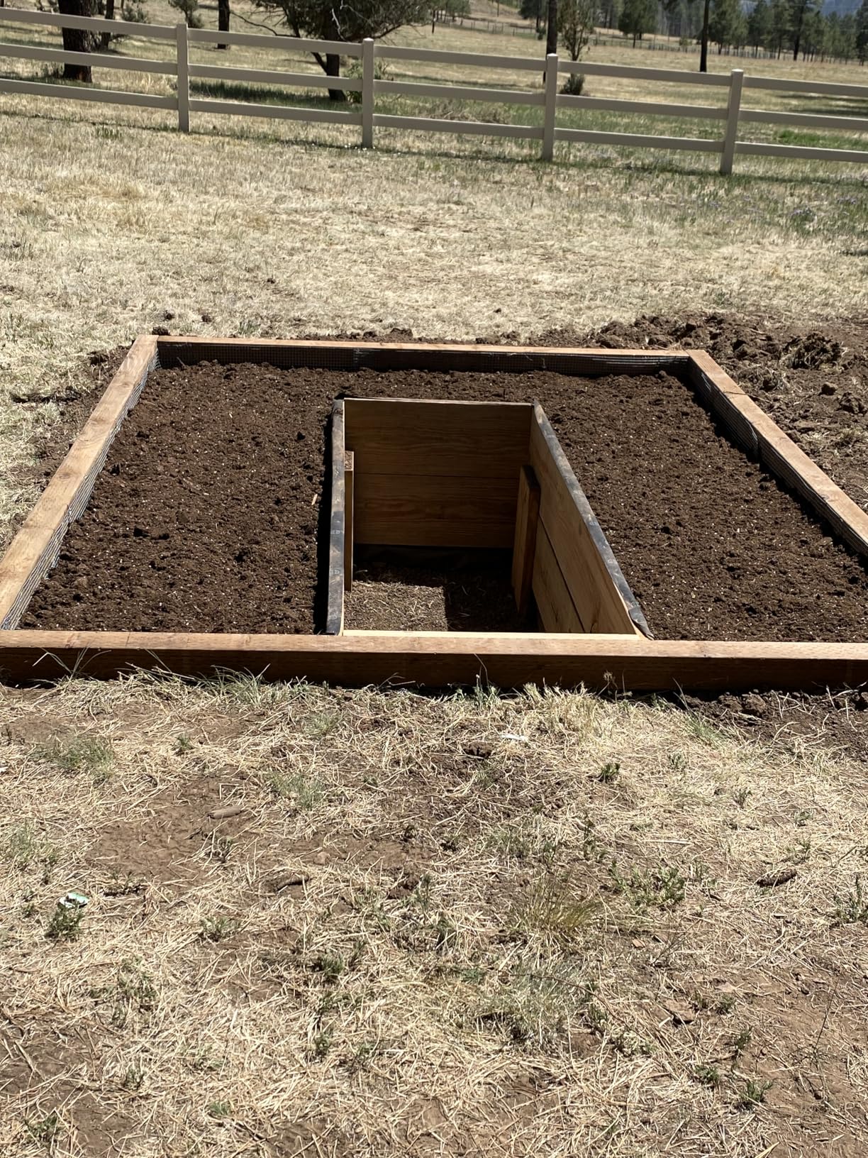 Garvee 8x12ft Walk-in Greenhouse, Heavy Duty Large Outdoor Green House | Polycarbonate Garden Greenhouse with Roof Vent, Lockable Outward-Opening Swing Door & Aluminium Frame for Backyard, Grey customer photo 1