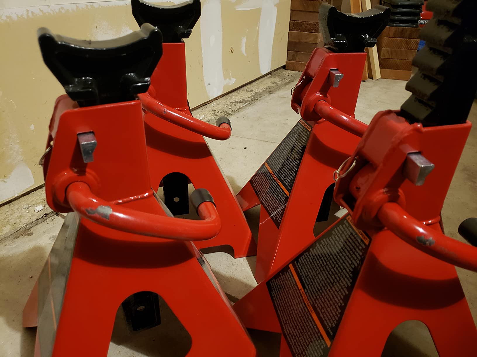 BIG RED T46002A Torin Steel Jack Stands: Double Locking, 6 Ton (12,000 lb) Capacity, Red, 1 Pair customer photo 2