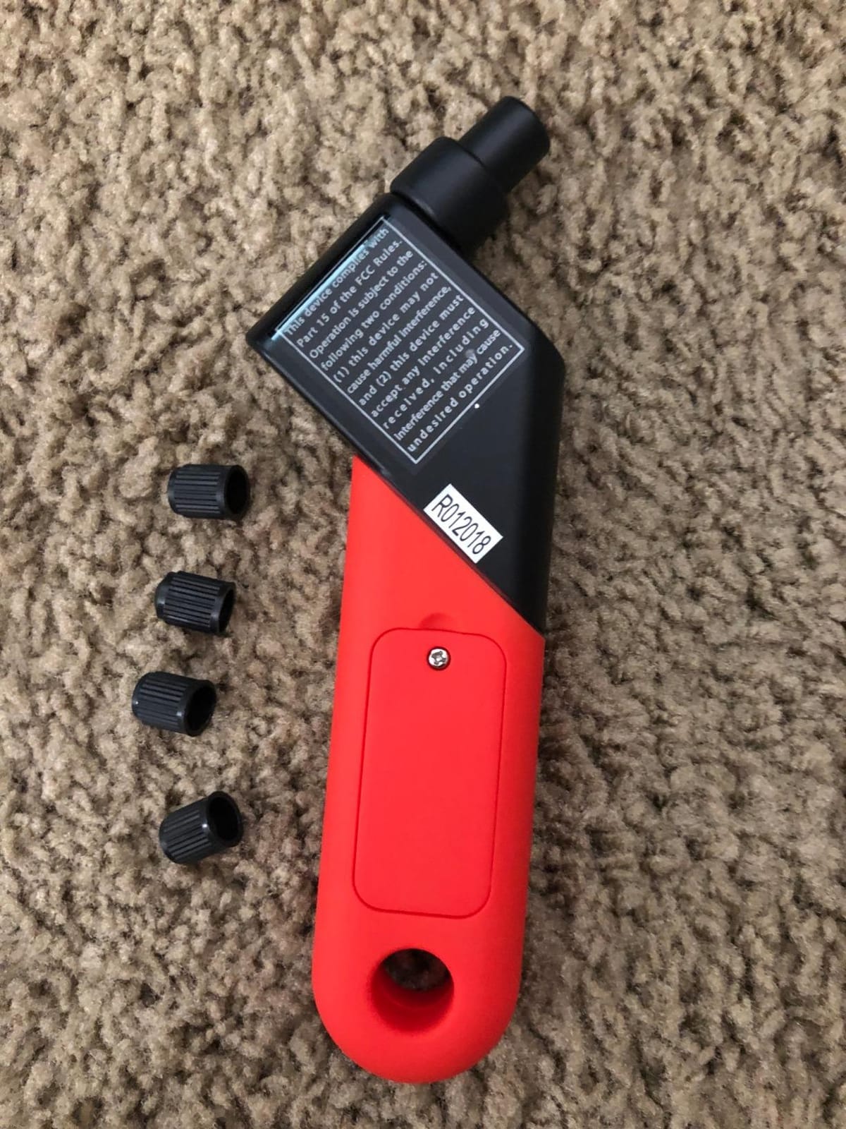 Accutire Digital Tire Pressure Gauge (5-150 psi) psi/bar/kPa/kg-cm2 (Black) | Backlit LCD Display, +/-0.5 psi Accuracy, Auto Shut-Off, Rubber Ergonomic Grip, 4 Valve Caps, Batteries Included, MS-4021B customer photo 2
