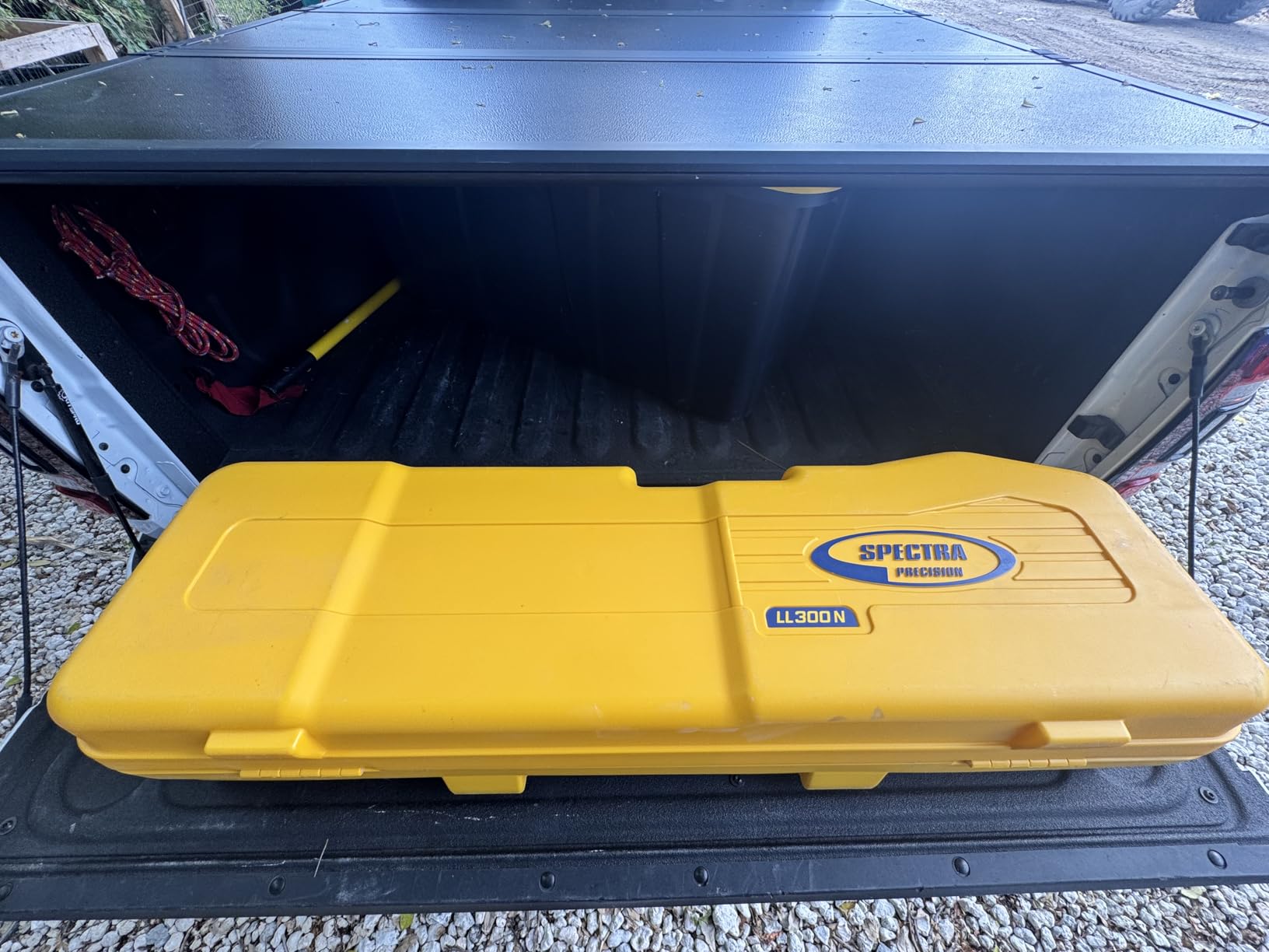 Spectra Precision LL300N-1 Self Leveling Rotary Laser Kit with Tripod, GR151 Professional - System Case - Grade Rod (Tenths) HL450 Receiver and Alkaline Batteries - Rugged IP66 Job-Site Performance customer photo 2