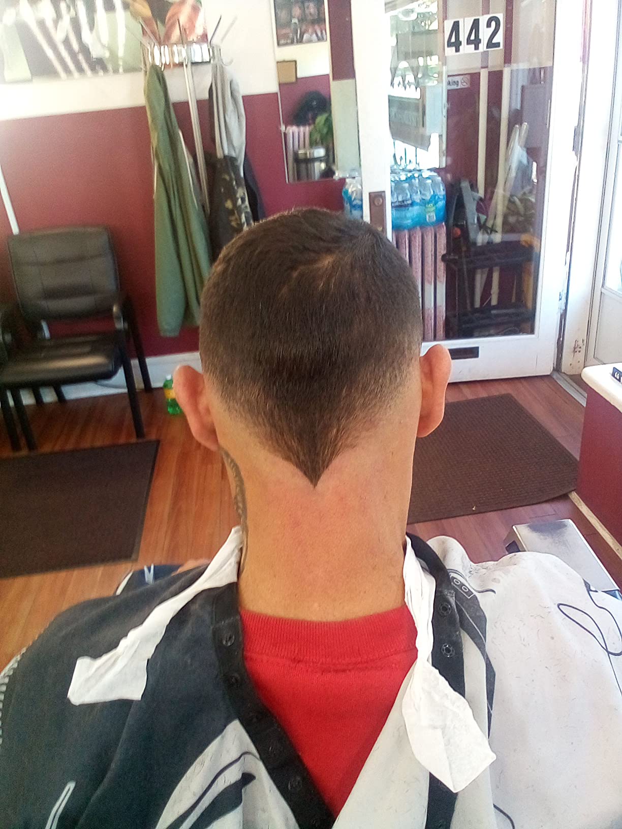 Wahl Professional Senior Clipper, V9000 Motor, Corded Heavy-Duty Design for Tapering, Fading, and Blending customer photo 2