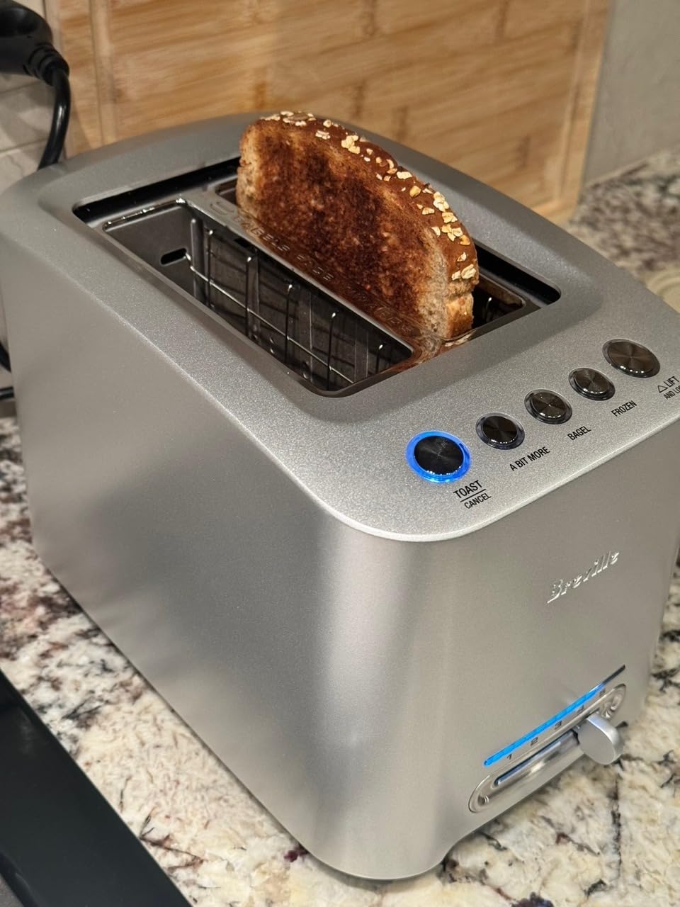 Breville BTA820XL Die-Cast Smart Toaster, 2 Slice, Brushed Stainless Steel | Toast bagels and thick bread evenly in wide slots with variable browning control | Includes 'A Bit More' and 'Lift & Look' customer photo 1