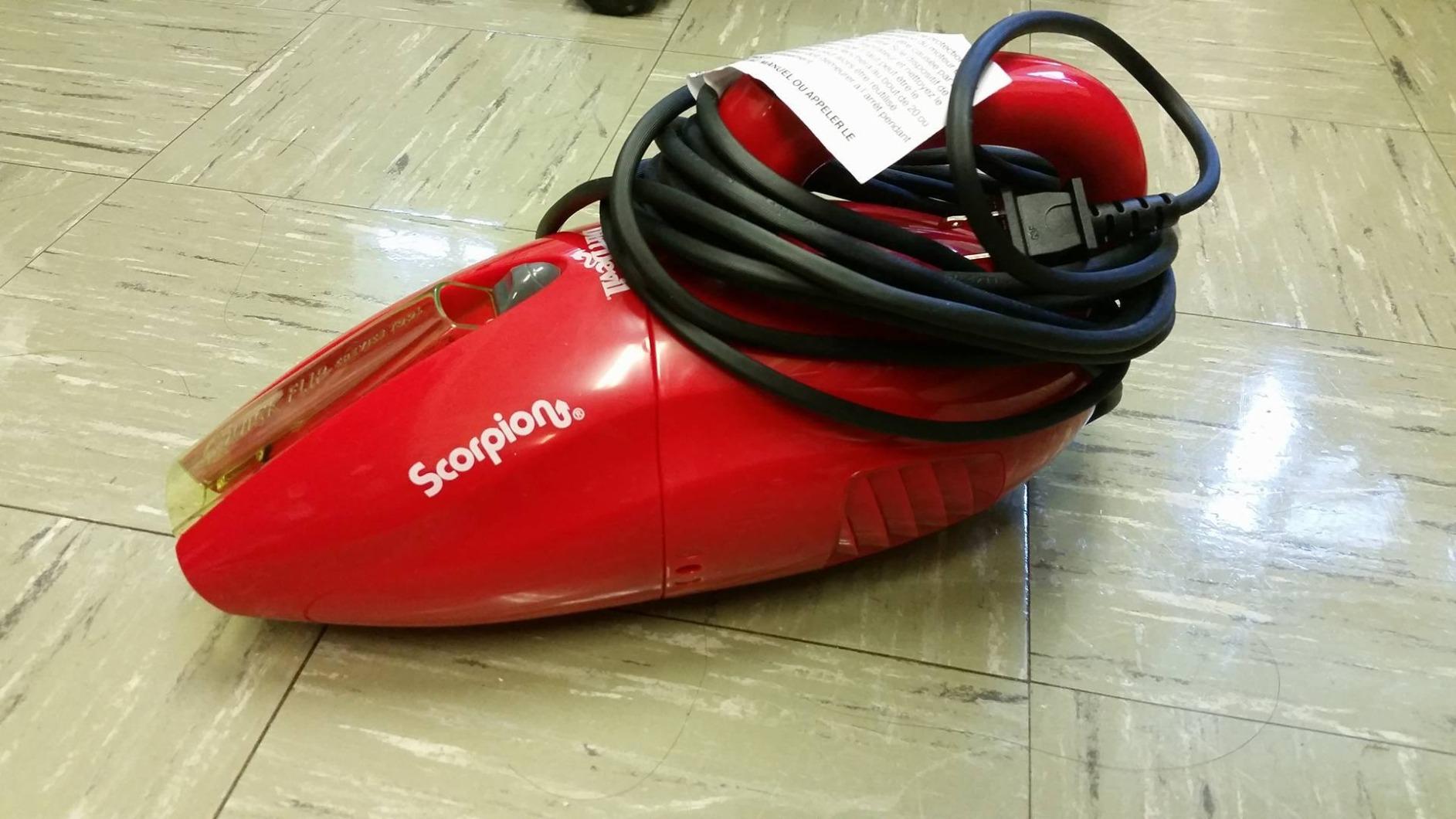Dirt Devil Scorpion Plus QuickFlip Handheld Vacuum Cleaner | Powerful Suction, Lightweight, Includes Quick Flip Crevice Tool, Corded Portable Vacuum customer photo 1