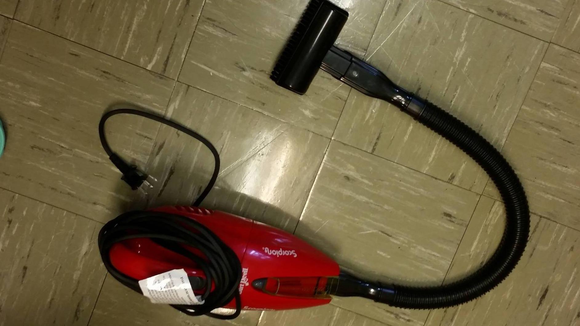 Dirt Devil Scorpion Plus QuickFlip Handheld Vacuum Cleaner | Powerful Suction, Lightweight, Includes Quick Flip Crevice Tool, Corded Portable Vacuum customer photo 2