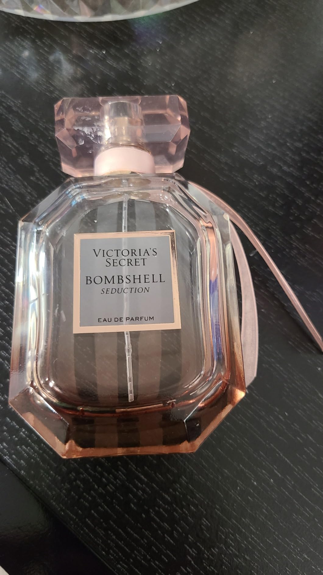 Victoria's Secret Bombshell Eau de Parfum, Bombshell - 1.7 fl oz customer photo 1