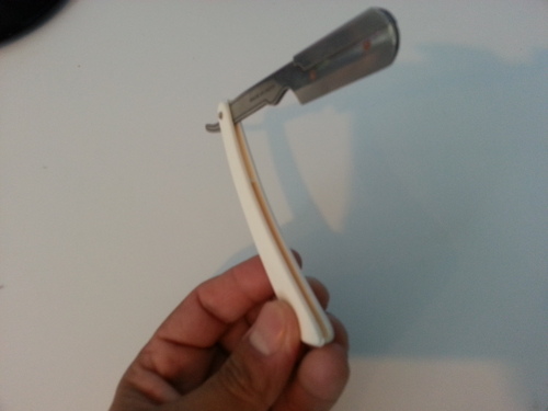 Parker SR1 Stainless Steel Straight Edge Barber Razor with 5 Half Blades customer photo 1