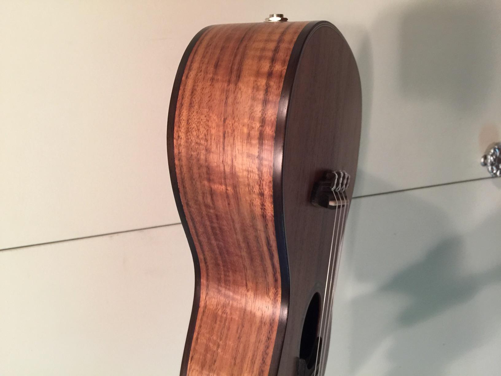 Luna High Tide Koa Concert Acoustic/Electric Ukulele with Preamp, Satin Natural customer photo 1