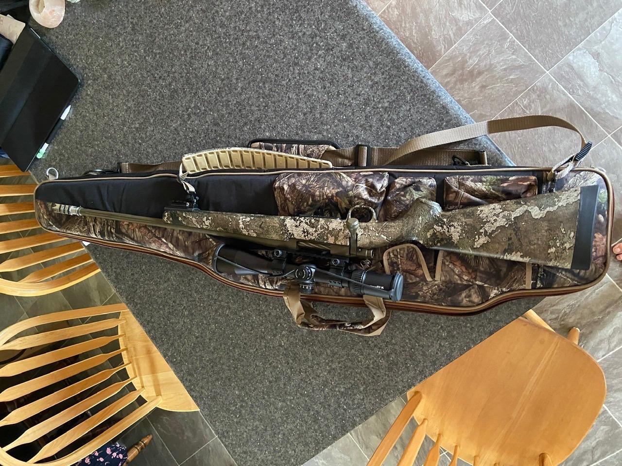 Allen Company Tejon Oversized Rifle Case - 50-Inch Soft Gun Bag - Fits Scoped Firearms and Mono/Bipods - Hunting and Shooting Accessories for Travel - Mossy Oak Break-Up Country Camo customer photo 1