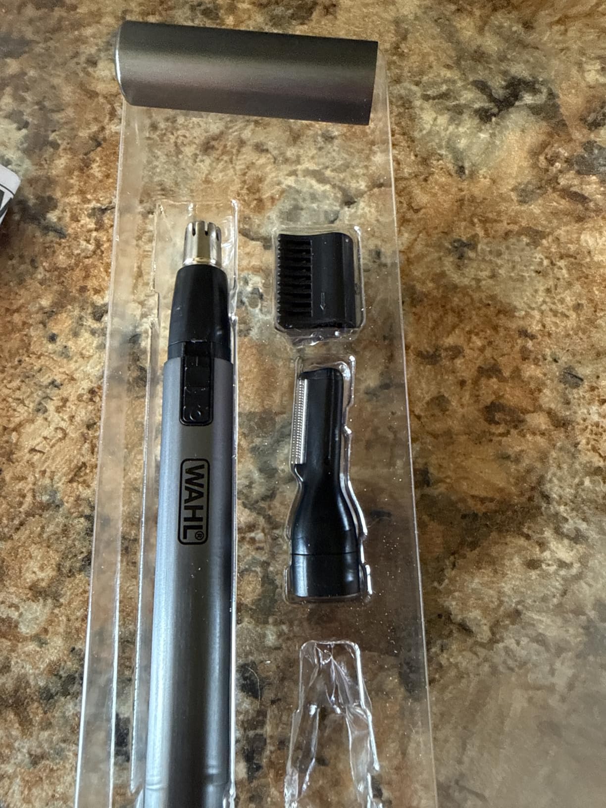 Wahl Micro Groomsman Battery Personal Trimmer for Eyebrows, Nose & Ear | Compact Quick Touch-Up Hair Trimmer For Eyebrows, Neckline, Nose, And Ear Hair With Rinseable Heads - Model 5640-600 customer photo 1
