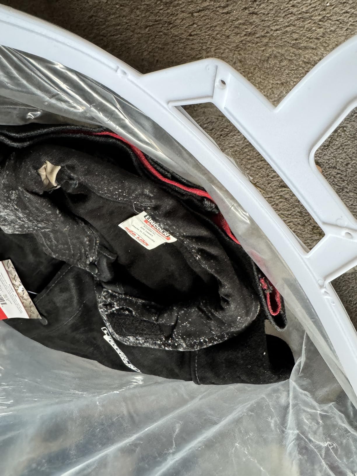 Lincoln Electric Heavy Duty Leather Welding Jacket | Ideal for High Amperage or Out of Position Welding | Medium | K2989-M, Black/Red customer photo 1