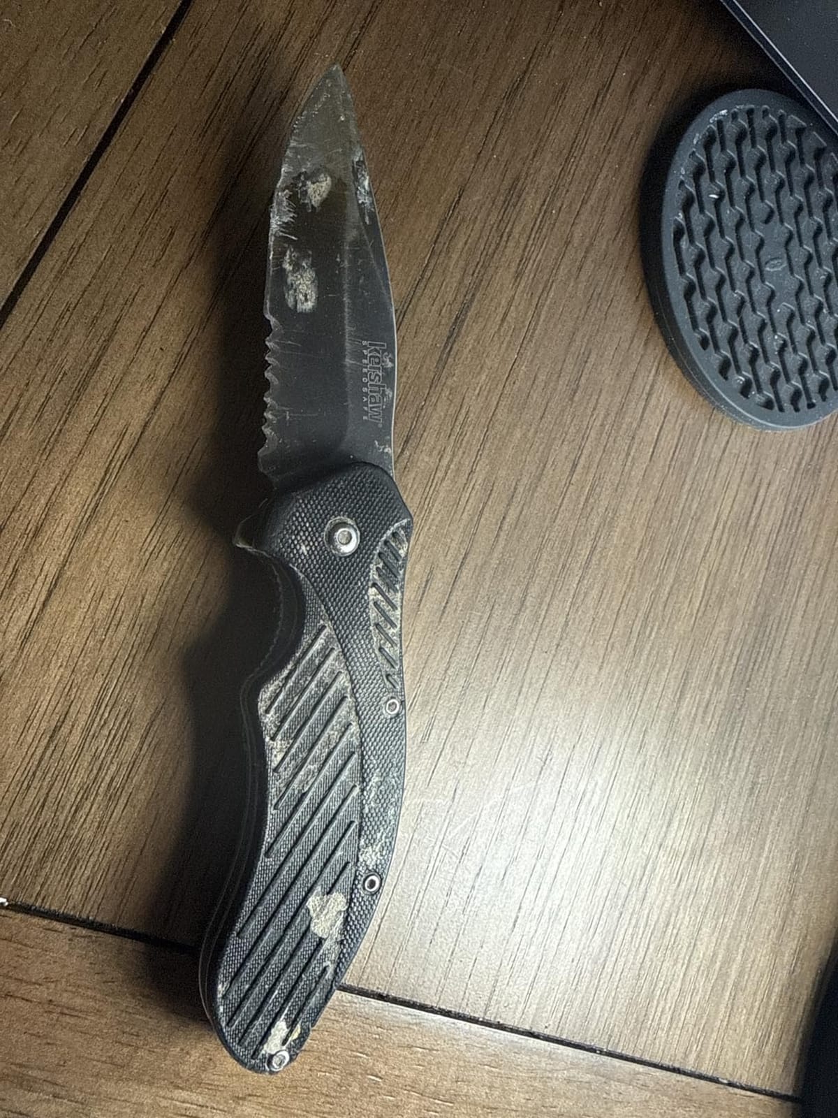 Kershaw Clash Pocket Knife, Black | 3.1 Inch Steel Drop Point Partially Serrated Blade, Assisted Opening, Reversible Clip, For Men and Women customer photo 2