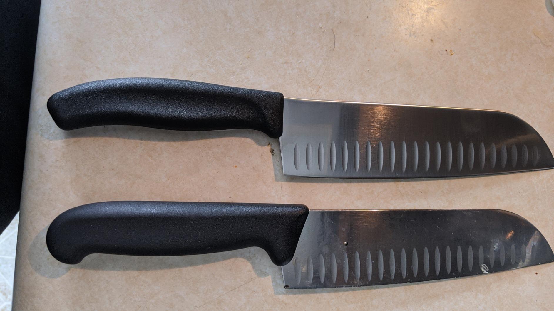 Victorinox Swiss Classic 7 Inch Santoku Knife, Granton Blade, Black customer photo 2