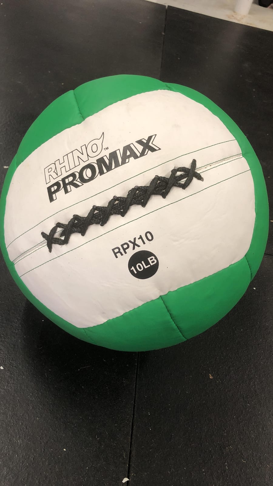 Champion Sports Rhino Promax Wall Balls - Soft Shell Non-Slip Grip for Weightlifting, Plyometrics, Cross Training, & Home Gym customer photo 1
