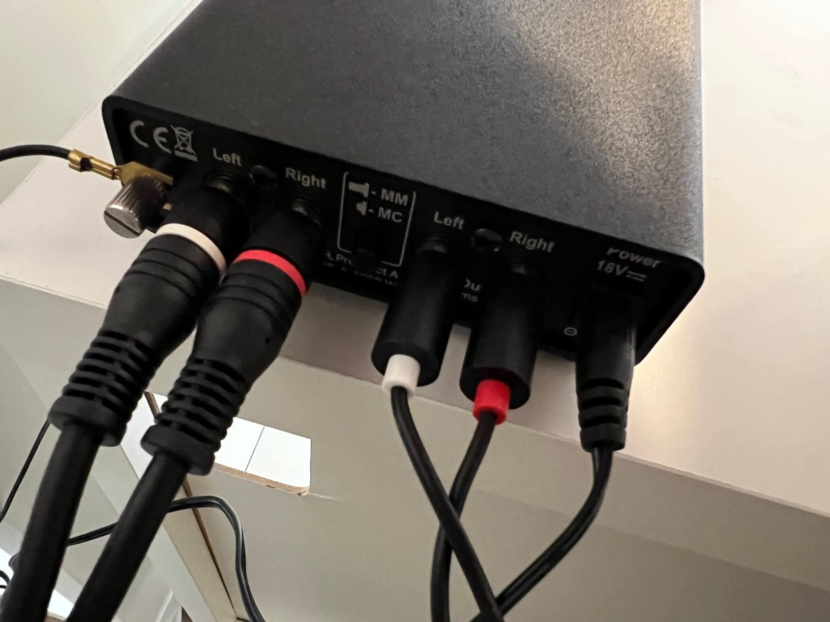 Pro-Ject Phono Box DC MM/MC Phono Preamp with Line Output (Silver) customer photo 1