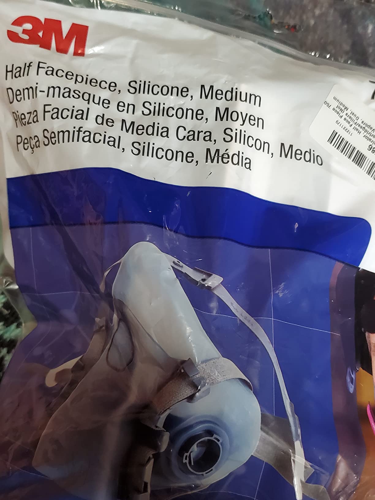3M Reusable Respirator Half Facepiece 7502, NIOSH, Medium | 3M Cool Flow Valve, Dual Airline Supplied Air Compatible, Integrated Dropdown Suspension, Bayonet Connections customer photo 2