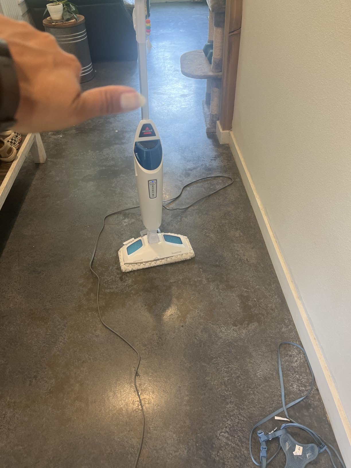 BISSELL Steam Mop 1940A PowerFresh Floor Steam Cleaner for Hard Wood & Tile with Natural Sanitization, Easy Scrubber, Variable Steam, 12 Inches Cleaning Path customer photo 2
