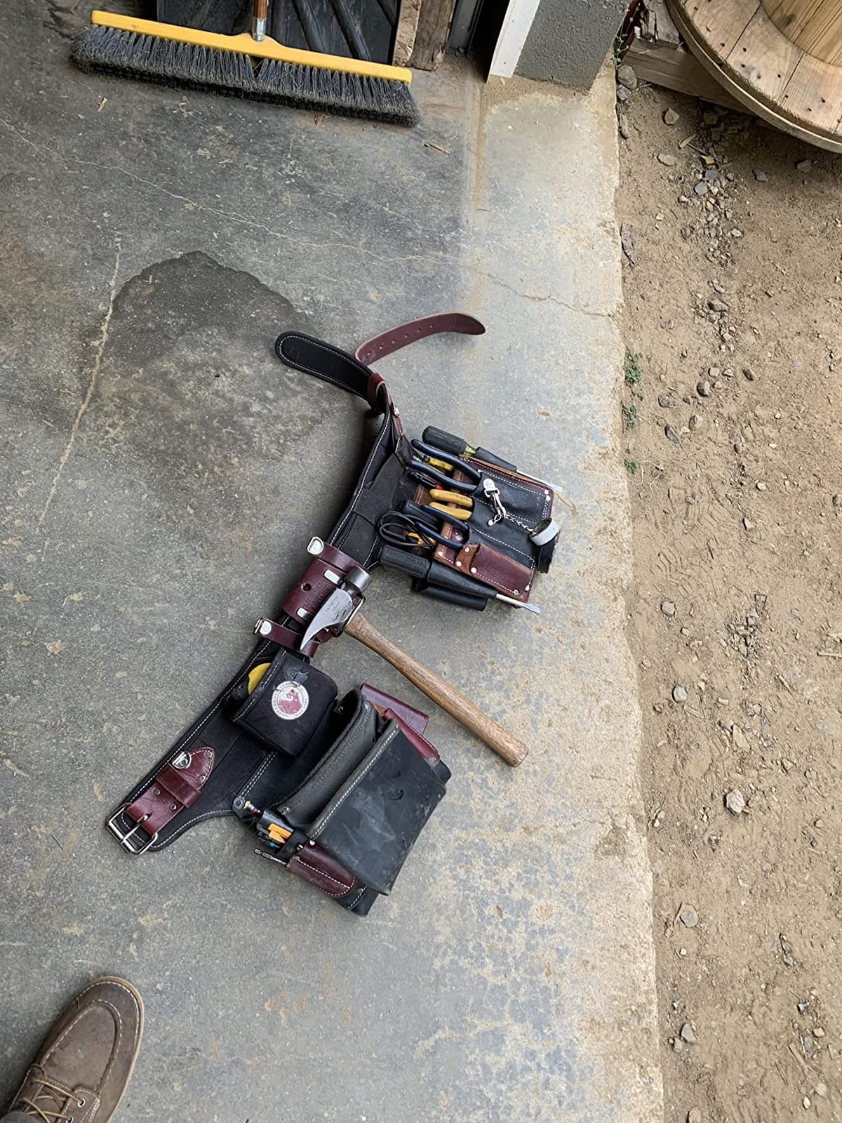 Occidental Leather Adjust-to-Fit Industrial Pro Electrician Set - 31 Pockets & Tool Holders - Made in USA customer photo 1