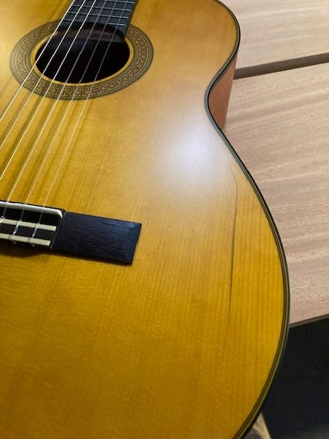 Yamaha CG122MSH Classical Guitar, Solid Spruce Top customer photo 2