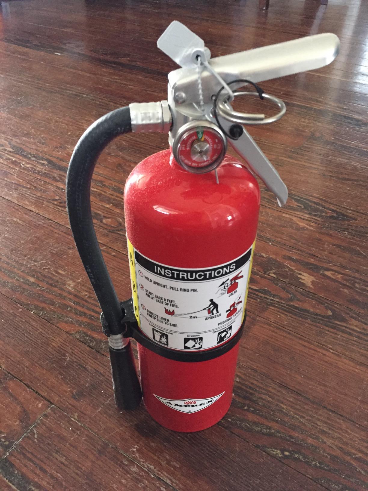 Amerex B500 Fire Extinguisher, 5 lb. ABC Dry Chemical | Rechargeable all-metal 5 lb ABC extinguisher, UL rated 2A:10B:C customer photo 2
