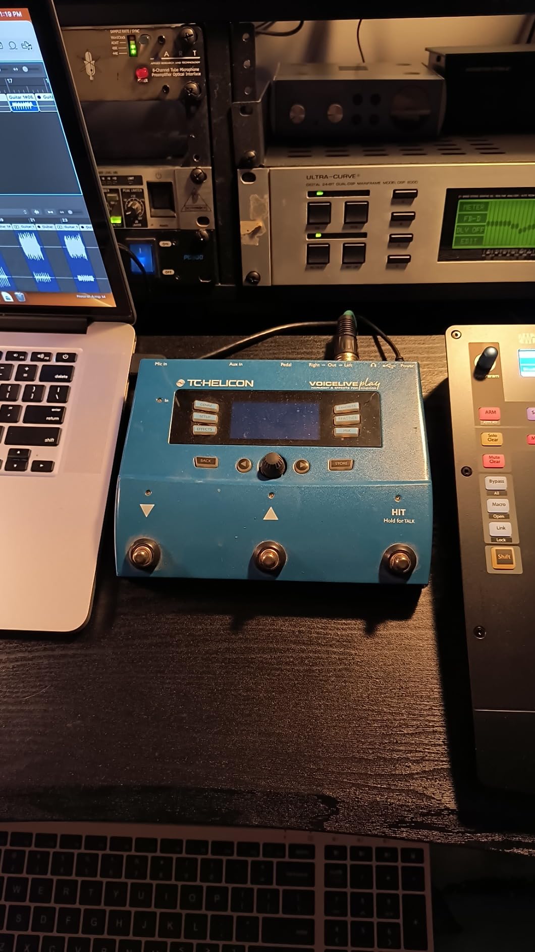 TC Helicon Voice Live Play Vocal Effects Processor customer photo 2