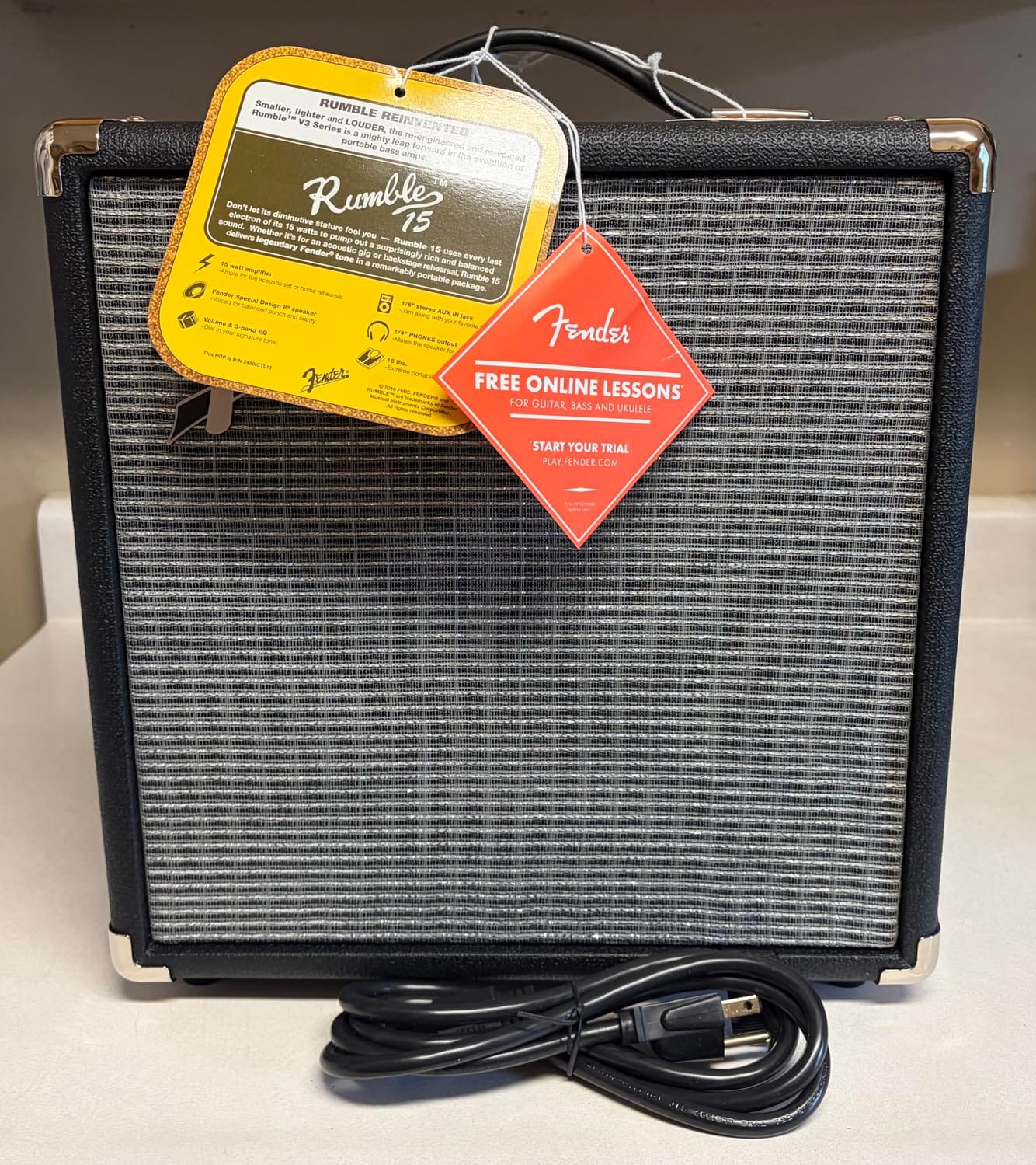 Fender Rumble 15 V3 Bass Guitar Amplifier, 15W Amp, Combo Amp, 2Yr Warranty | 3 Band EQ, Aux Input and Headphone Output, Black/Silver customer photo 2