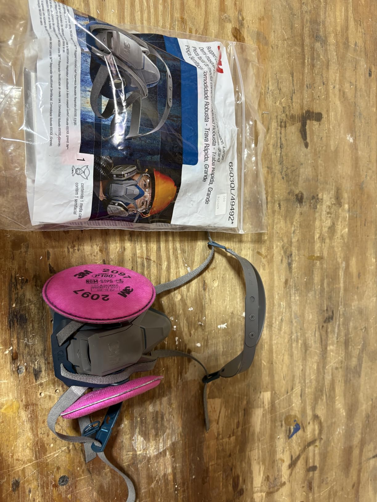 3M Rugged Comfort Quick Latch Half Facepiece Reusable Respirator customer photo 1