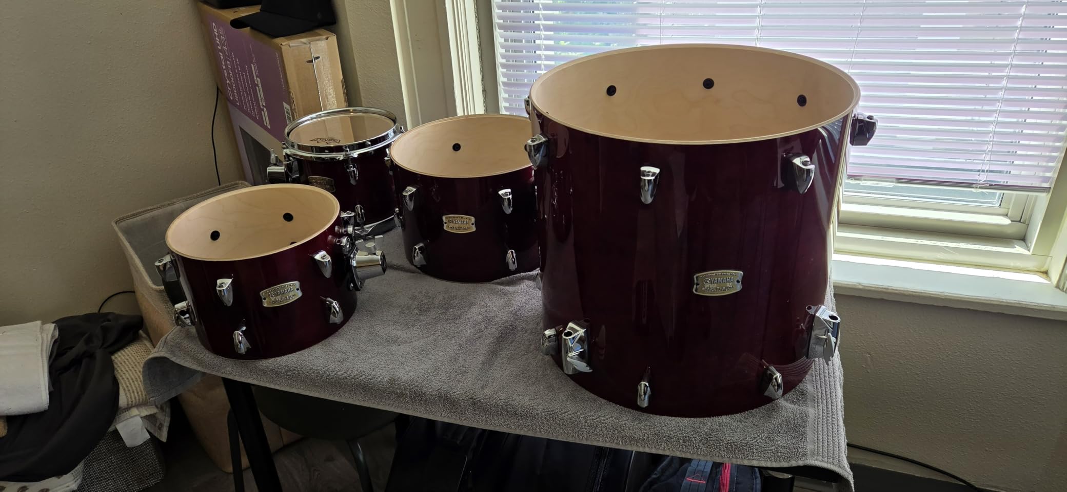 Yamaha Stage Custom Birch 5pc Drum Shell Pack With a 20 Kick Drum and 14