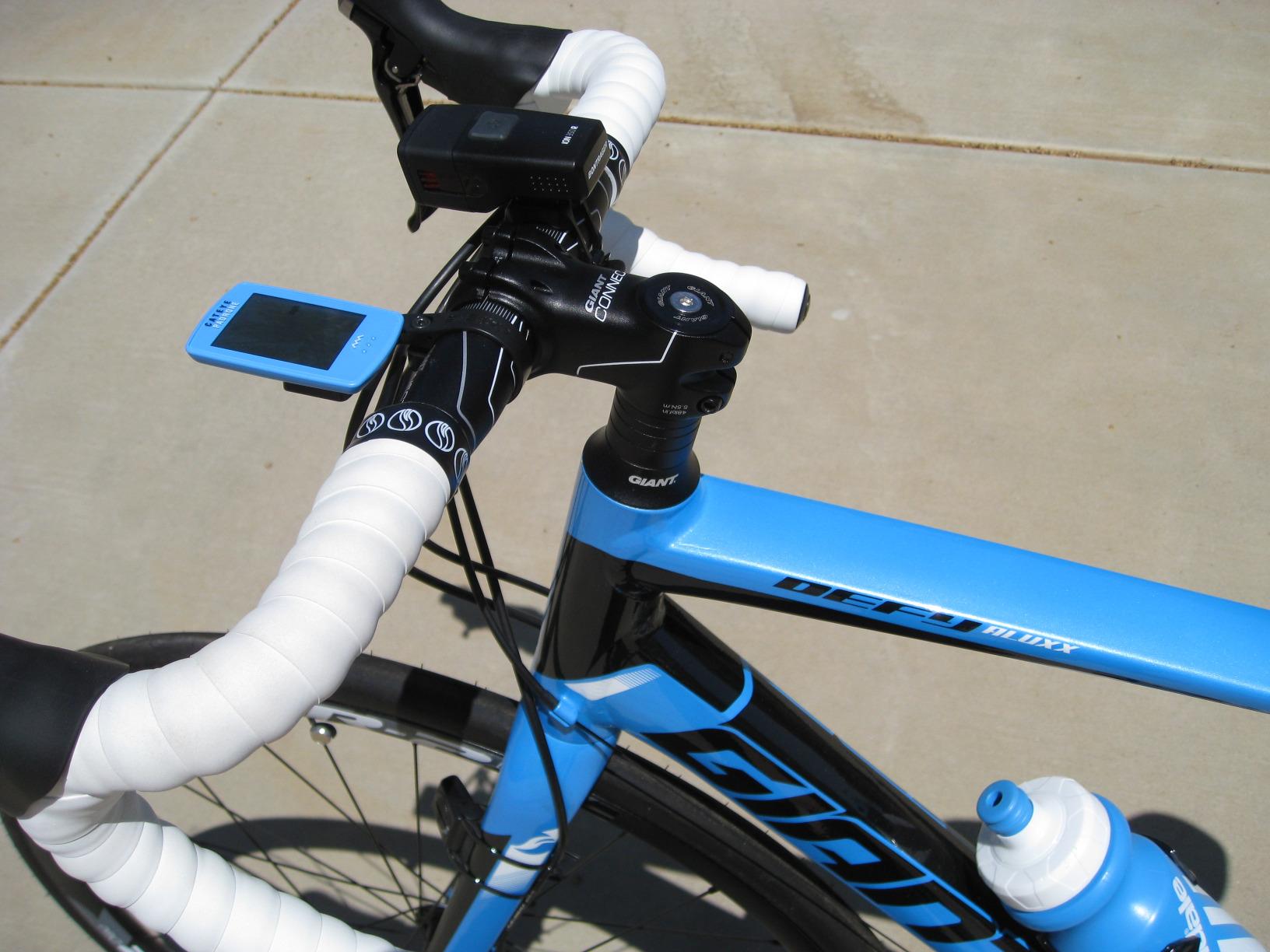 CATEYE Padrone Wireless Bike Computer - Oversized Display Cyclocomputer, Wireless Speedometer & Odometer, FlexTight Mount, Auto Start/Stop, Programmable Odometer customer photo 1