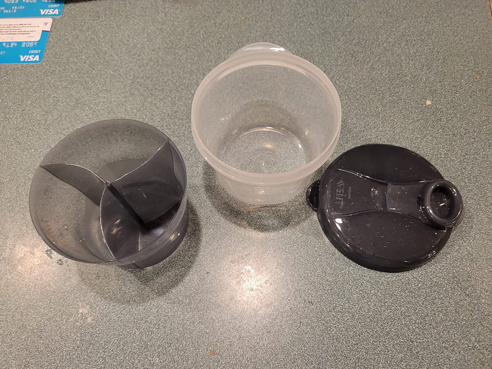 Philips Avent Formula Dispenser and Snack Cup, Grey | 3-Compartment Design, Rotating Cap, Travel-Friendly, BPA-Free, Dishwasher Safe, Microwave Safe, SCF135/18 customer photo 1