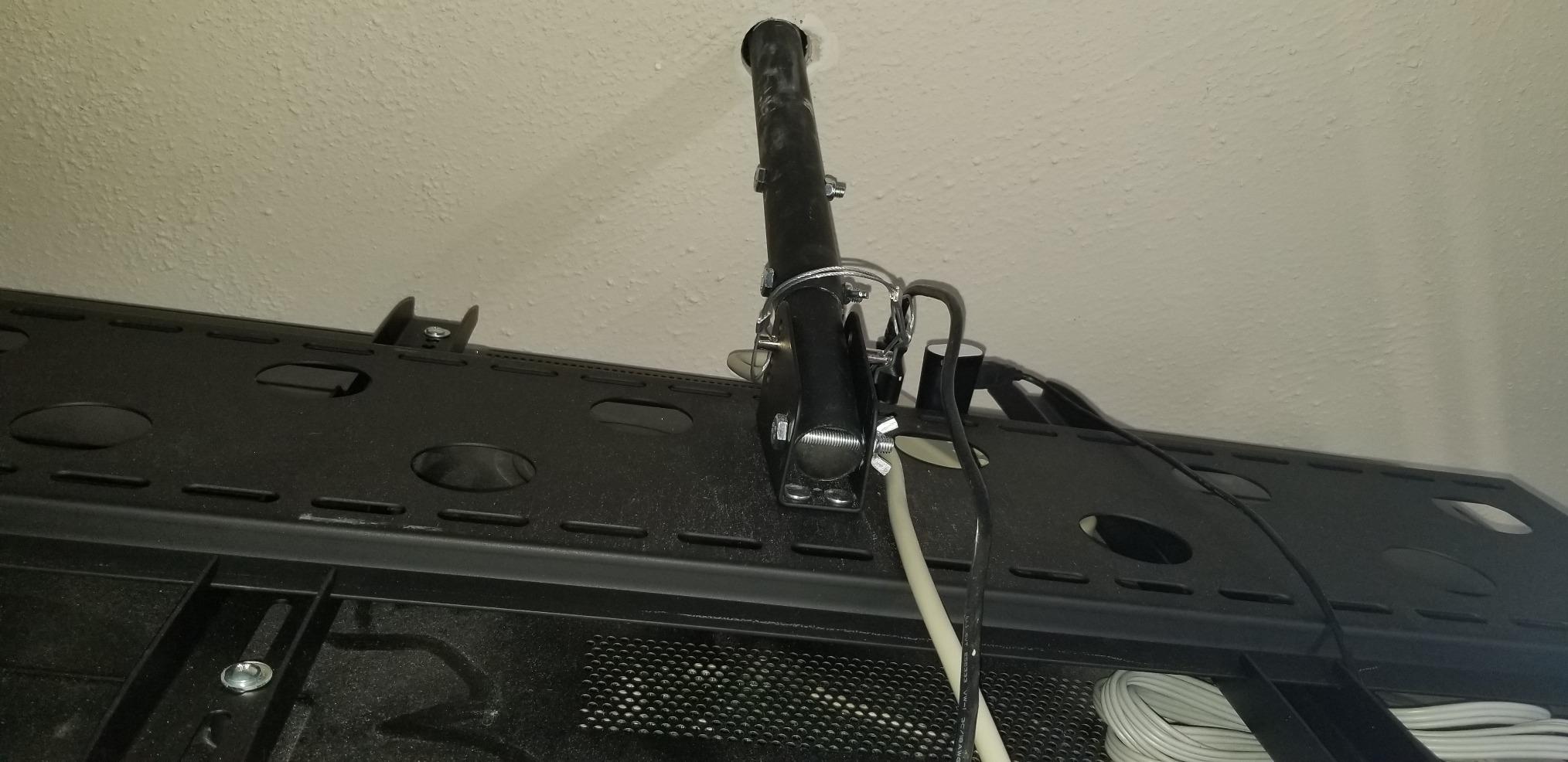 Mount-It! Ceiling TV Mount for 42-98 Inch TVs - Full Motion Swivel, Tilt & Height Adjustable Bracket, 220 lb Heavy-Duty Capacity, VESA 800x450, Sloped Ceilings & Corners - Home & Commercial Use customer photo 1