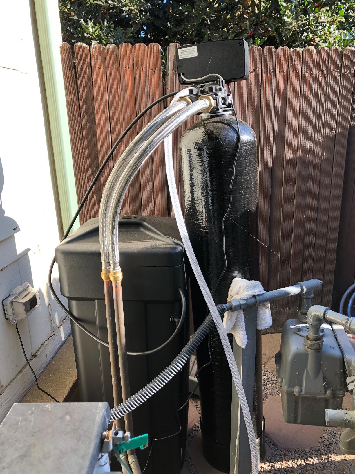Fleck 5600 SXT Whole House Water Softener 32,000 Grains | Ships Loaded With High Capacity Resin In Tank customer photo 1