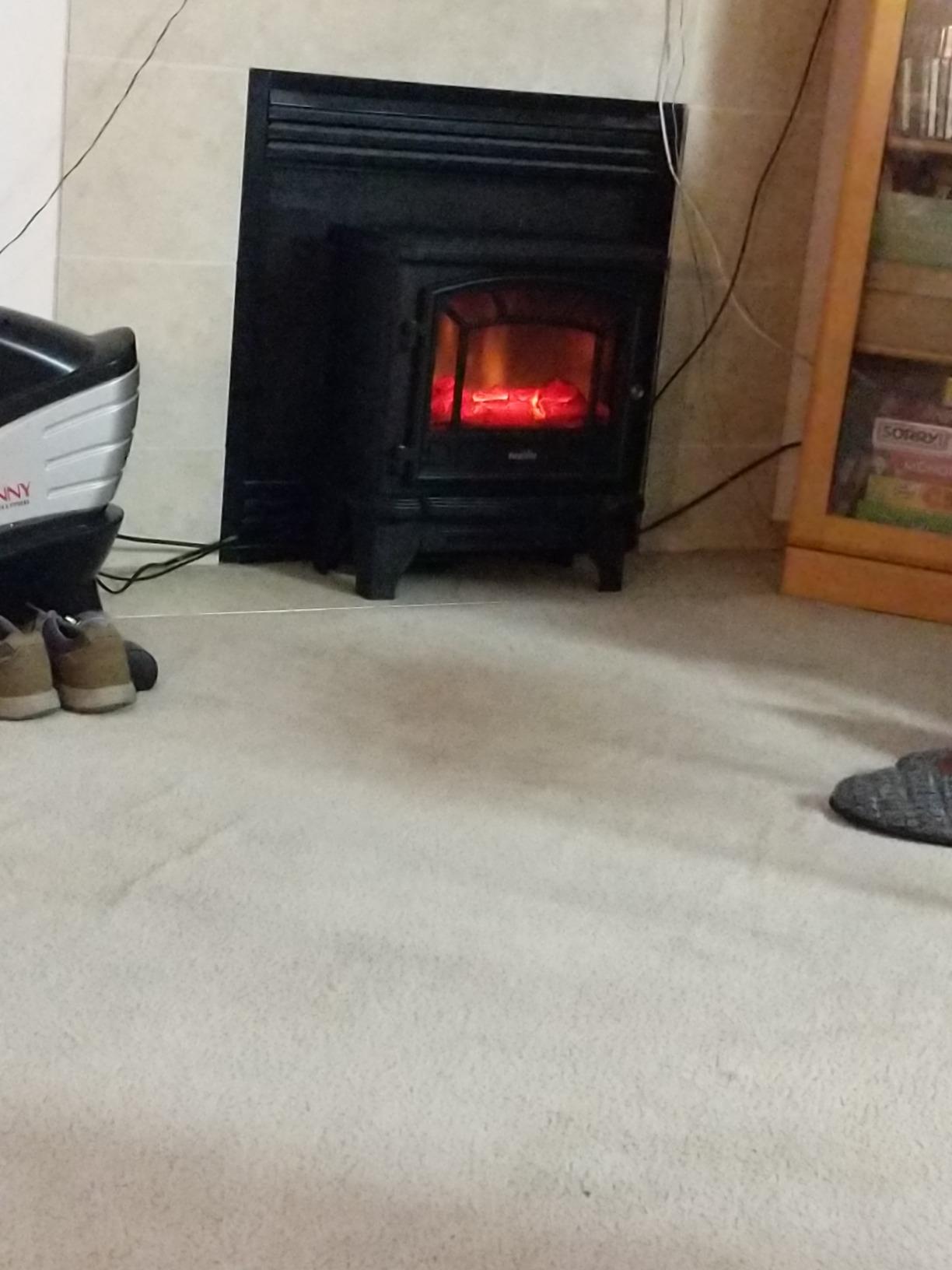 duraflame Infrared Quartz Electric Fireplace Stove Heater, Black customer photo 1