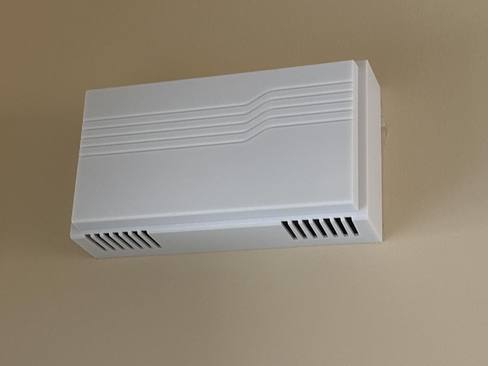 Newhouse Hardware White 2-Note Wired Mechanical Door Bell Chime CHM1 customer photo 1