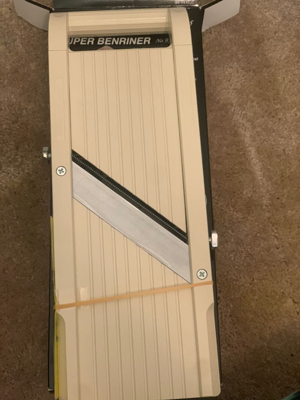 Benriner Super Slicer, with 4 Japanese Stainless Steel Blades, Beige customer photo 1
