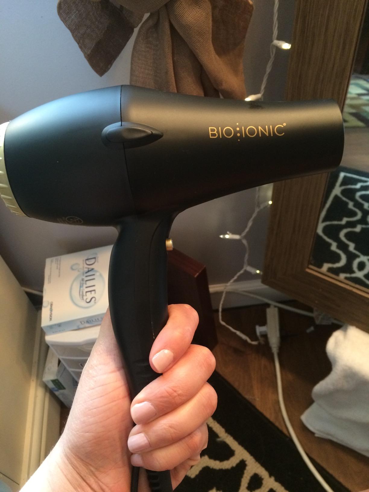 Bio Ionic GoldPro Hair Dryer, Blue, Moisturizing Heat Technology & 24K Gold MX, Ultra-Powerful 1875W AC Motor, Lightweight Blow Dryer with Ergonomic Handle, Multi-Speed Settings customer photo 1