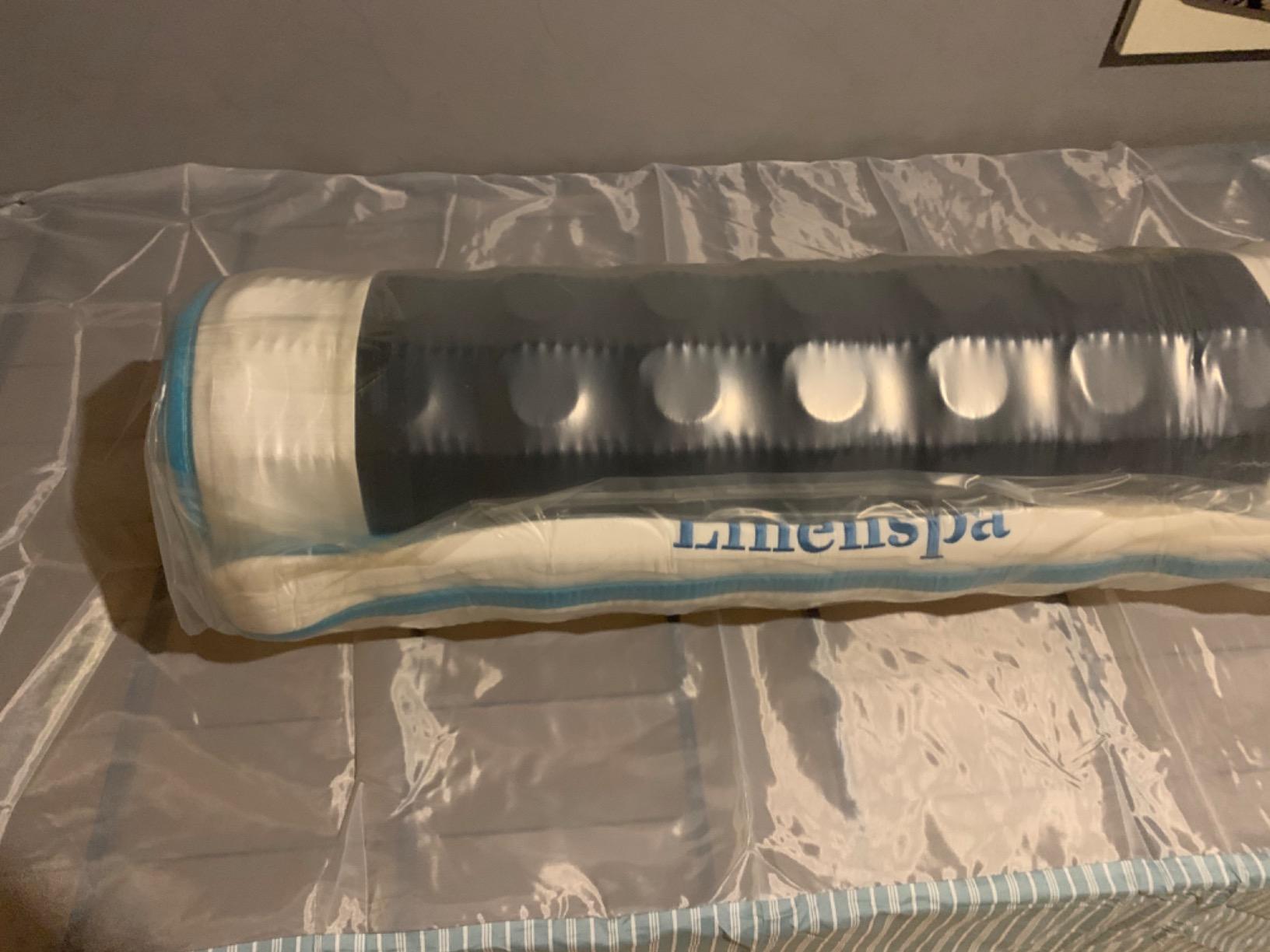 Linenspa 8 Inch Hybrid Mattress - Twin - Bed in a Box customer photo 2