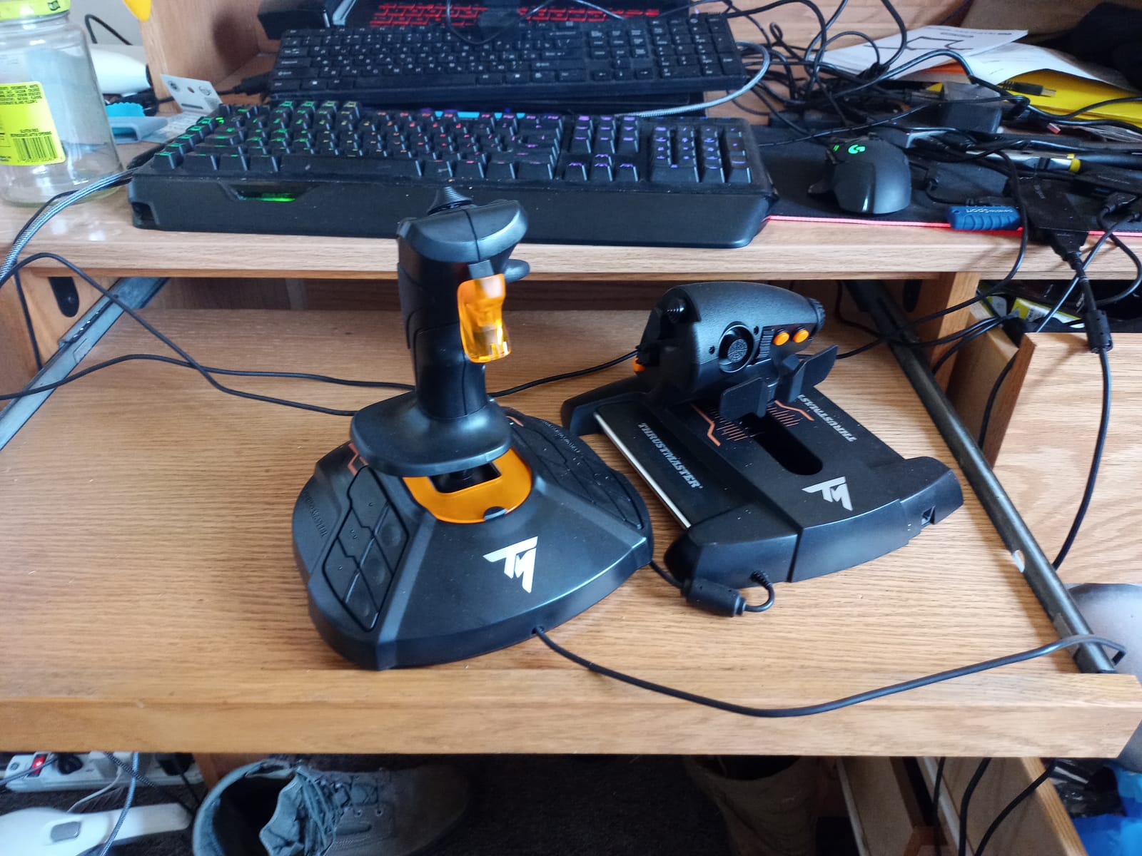 Thrustmaster T16000M FCS HOTAS (Compatible with PC) customer photo 1