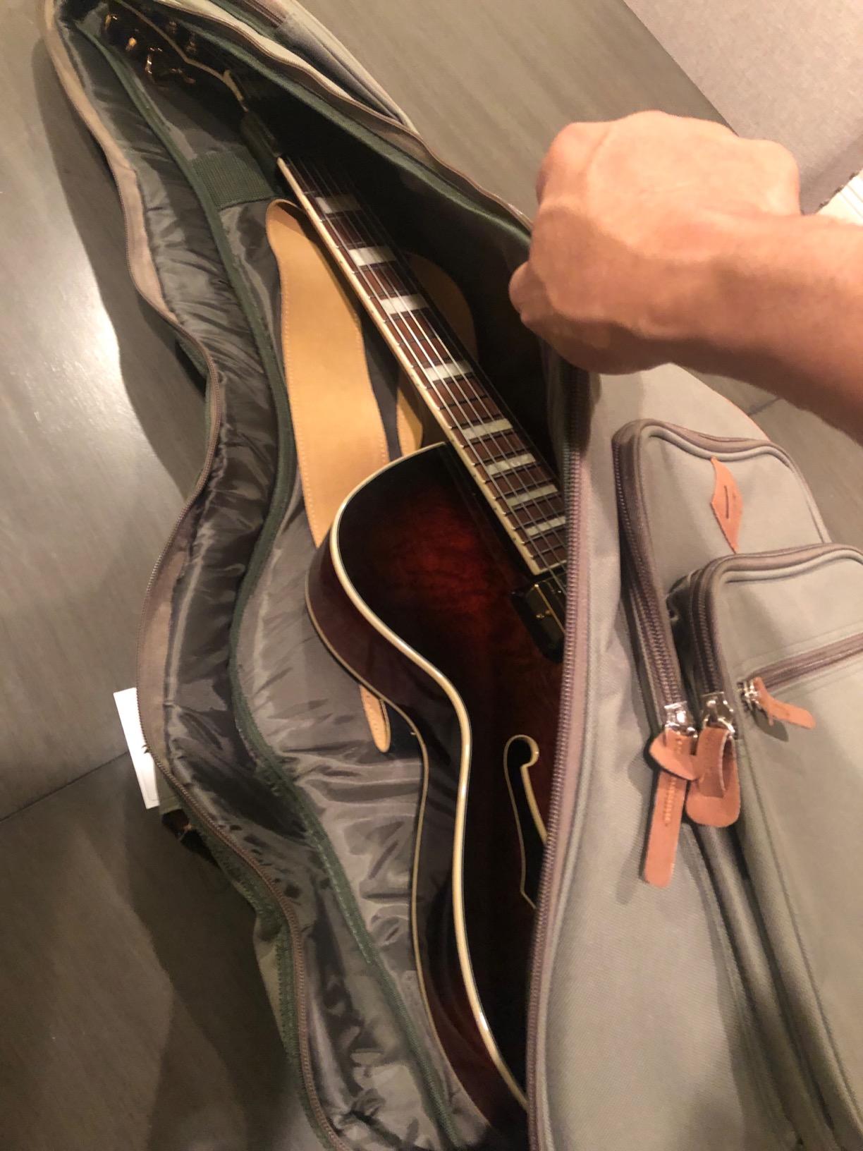 Ibanez PowerPad Designer IAB541 Acoustic Guitar Gig Bag - Brown customer photo 2
